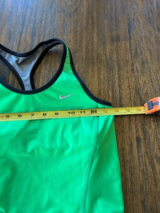 Nike Vintage Y2K Retro Sportswear Green Tennis Prep Sporty Athleisure Tank Top - Picture 8 of 9